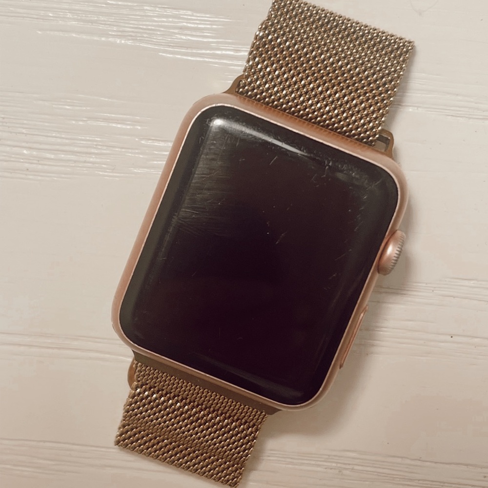 Apple Watch Series 1 42mm with band
